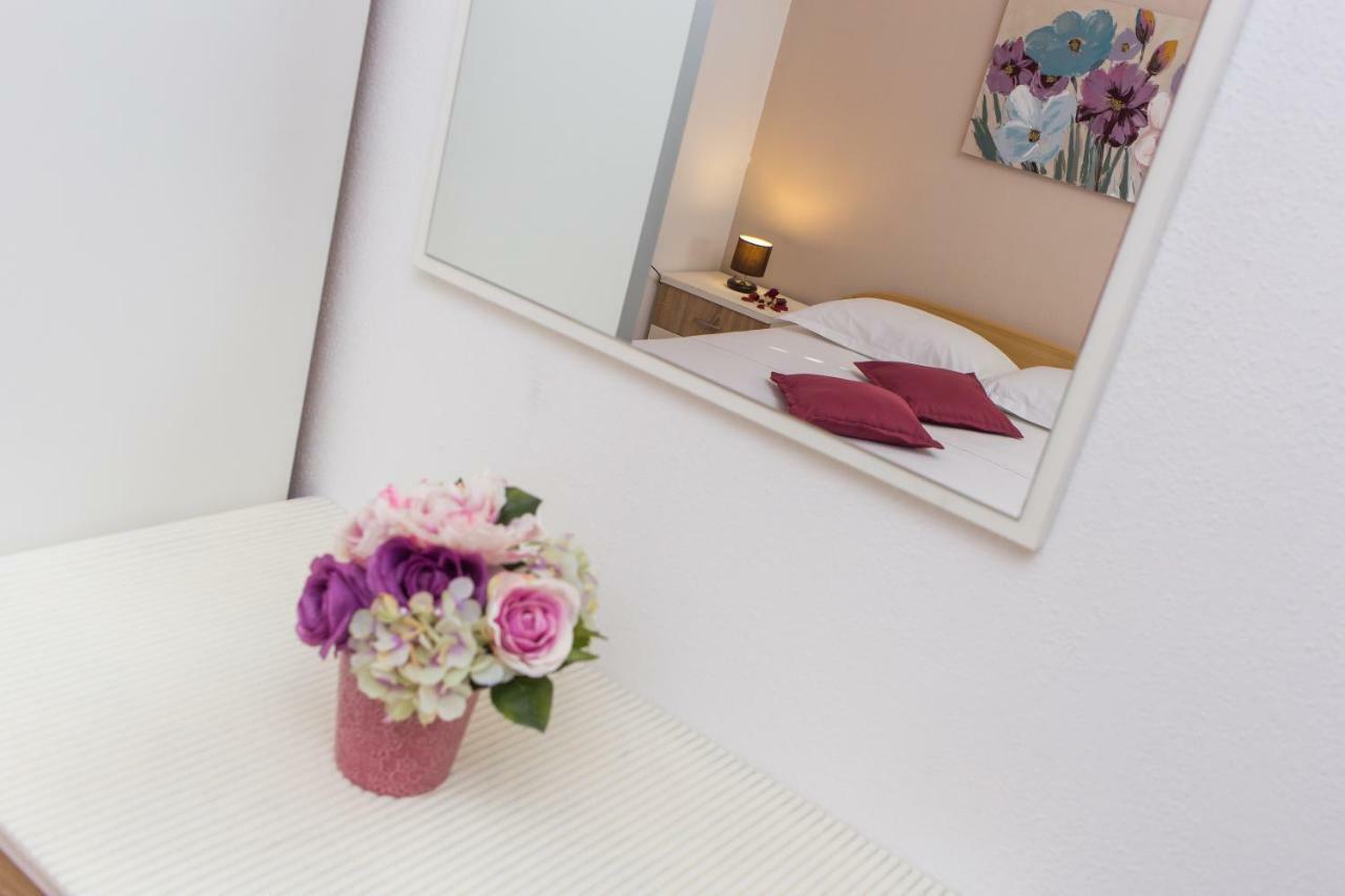 Guest House Pelja Plano Ngoại thất bức ảnh