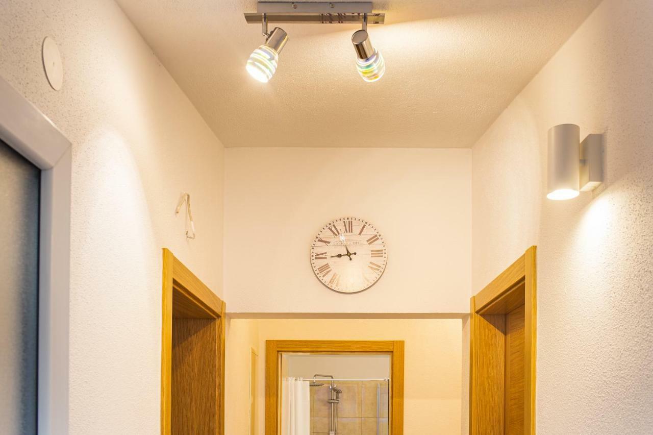Guest House Pelja Plano Ngoại thất bức ảnh